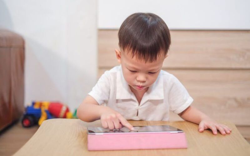 Để ý các dấu hiệu bất thường của con