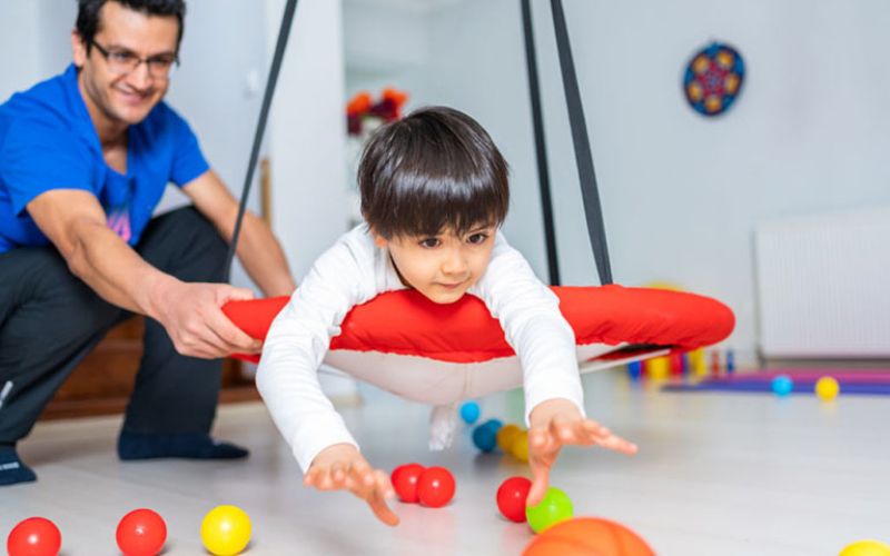 Trị liệu vận động nhằm cải thiện khả năng tự lập