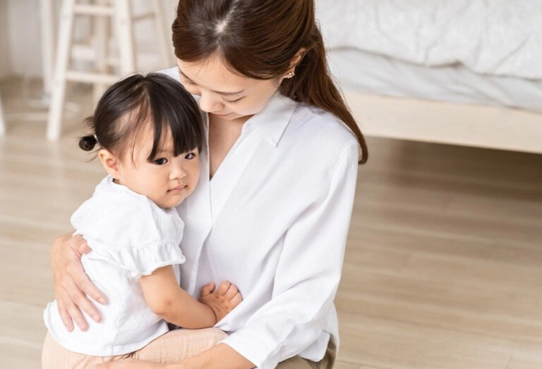Trẻ chậm nói có sao không