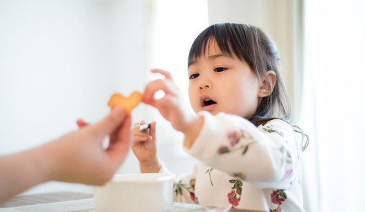 Trẻ gặp khó khăn trong diễn đạt, khó tiếp nhận thông tin